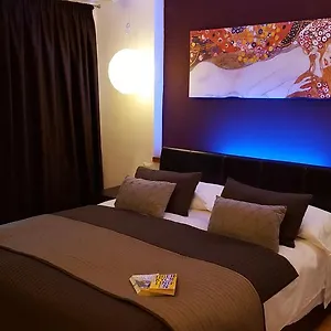 https://casa-lady.hotelinveneto.com