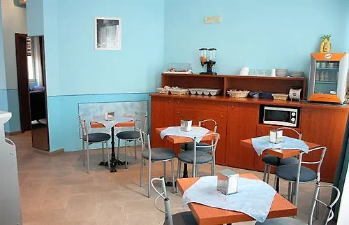 Hotel Alessander Milánó 2*,  Olaszország